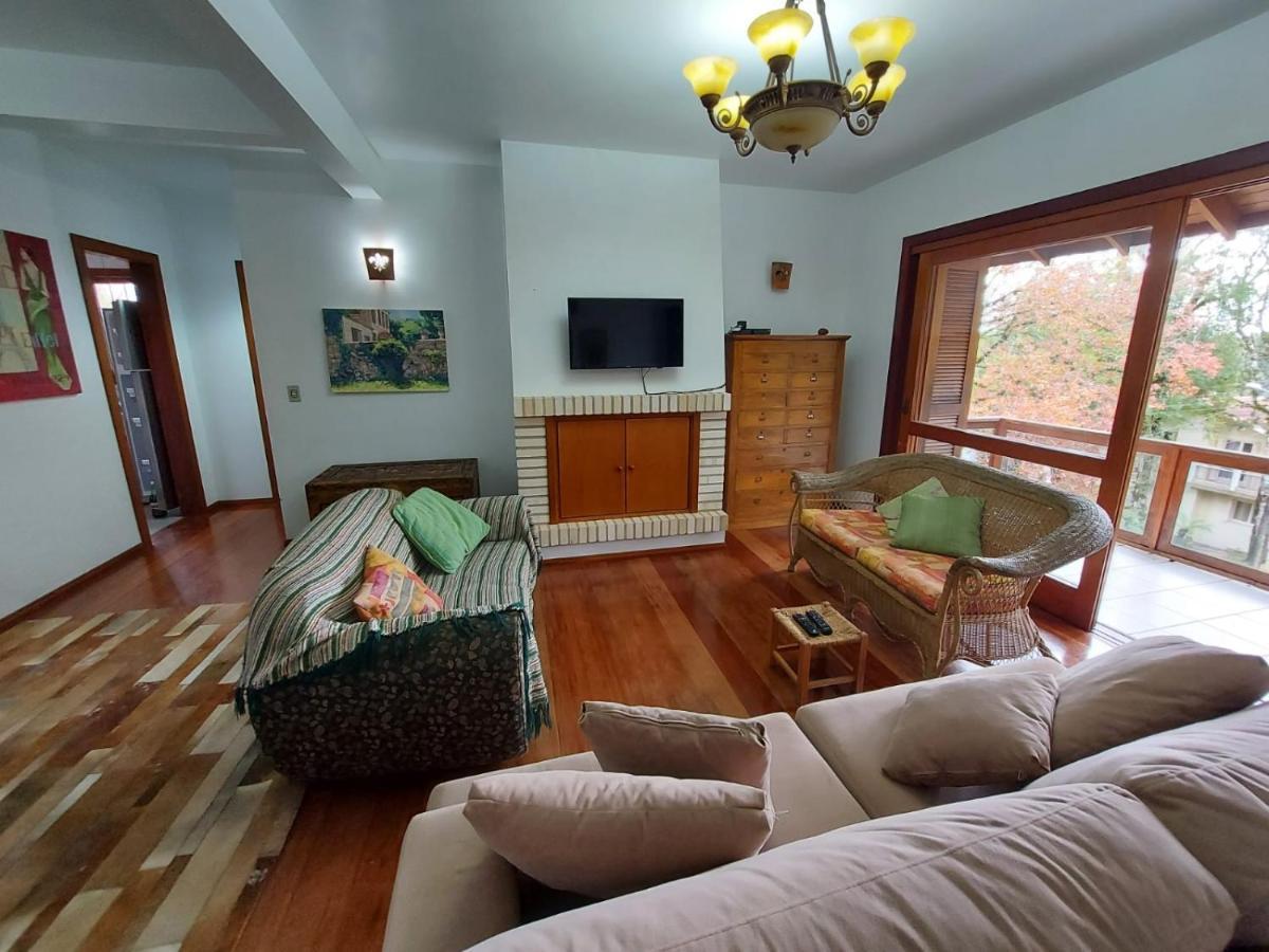 Apto Amplo E Aconchegante Proximo Ao Lago Negro Gramado Ngoại thất bức ảnh